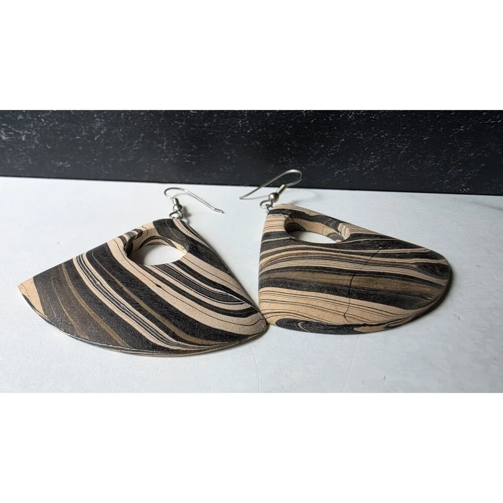 Bohemian Wooden Triangular Shaped Dangling Earrings Vintage